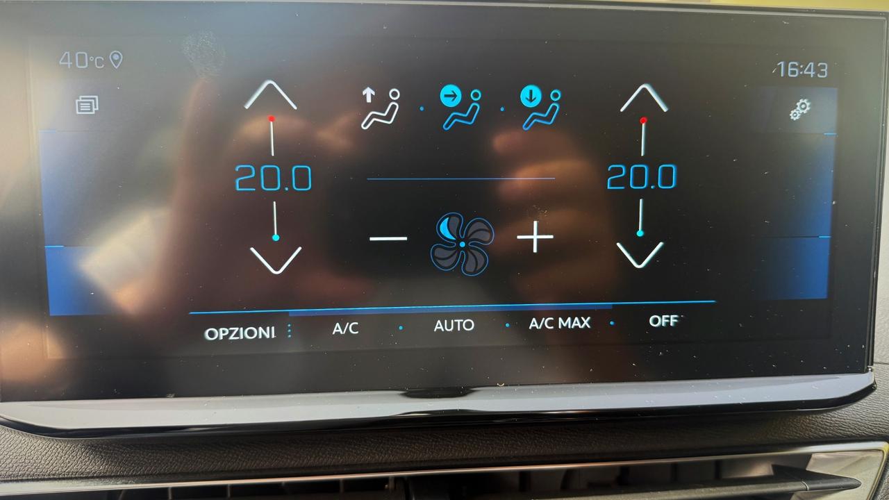Peugeot 3008 1.5 Hdi Allure - 2022