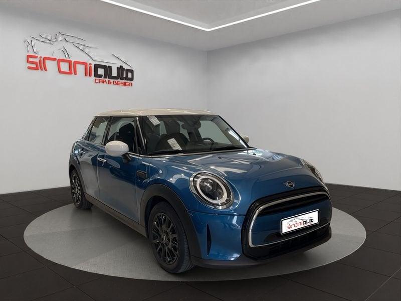 MINI Mini 5 porte 1.5 Cooper Essential auto 5porte