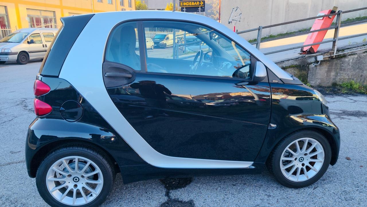Smart ForTwo 1000 52 kW coupé passion