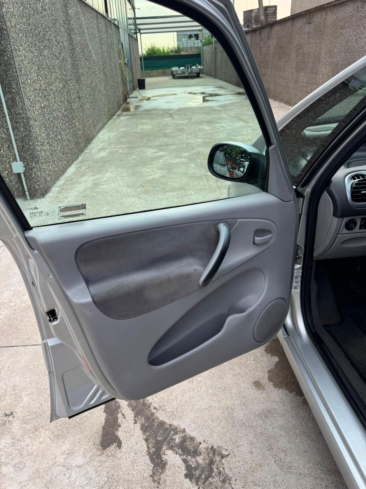 Citroen Xsara Picasso 1.6 benzina-gpl valido 2029 euro4