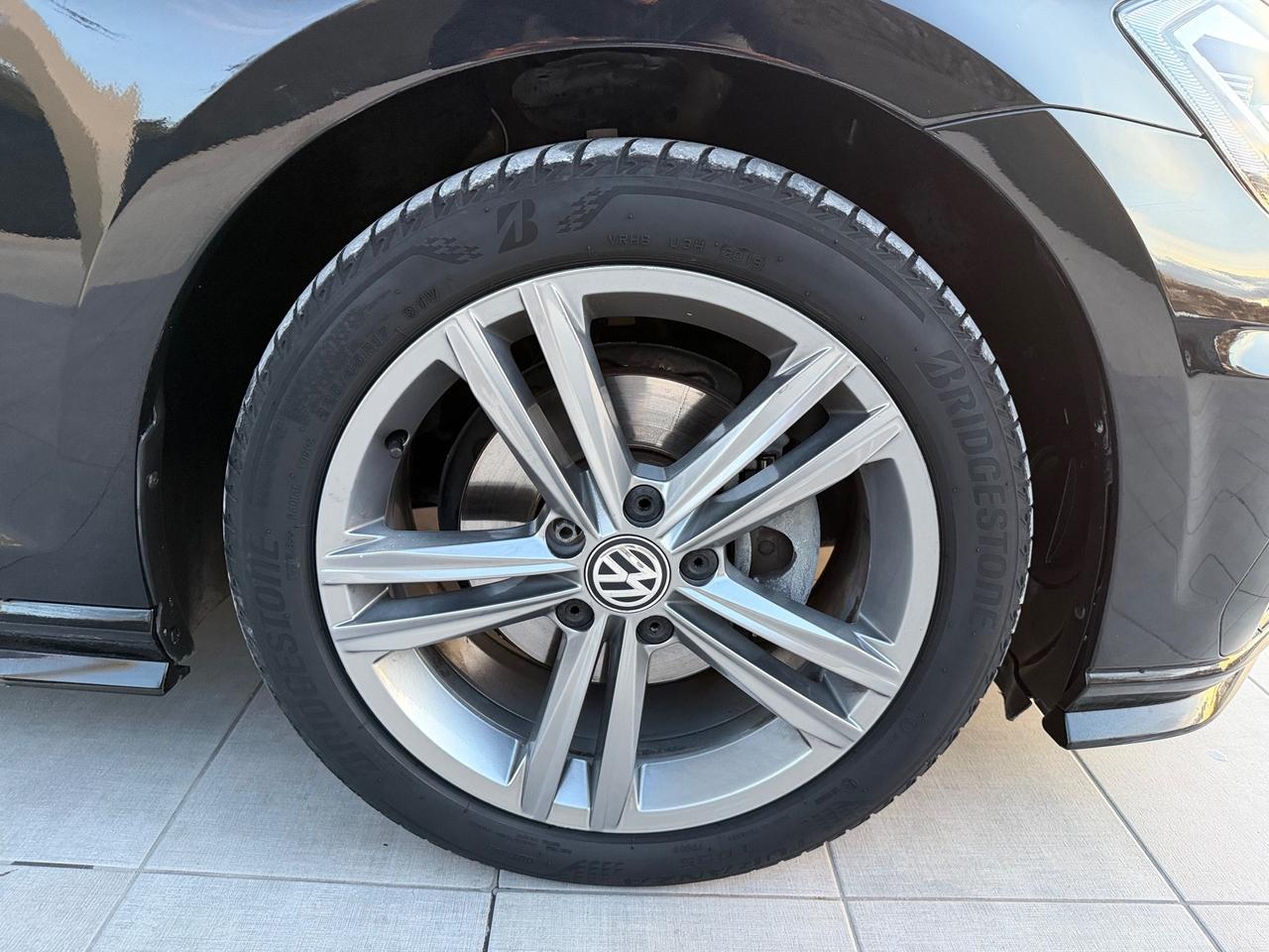 Volkswagen Golf 1.6 TDI 115 CV R-Line