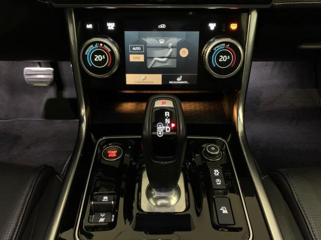 JAGUAR XE 2.0 250 CV P 250 EDITION aut. R-Dynamic HSE