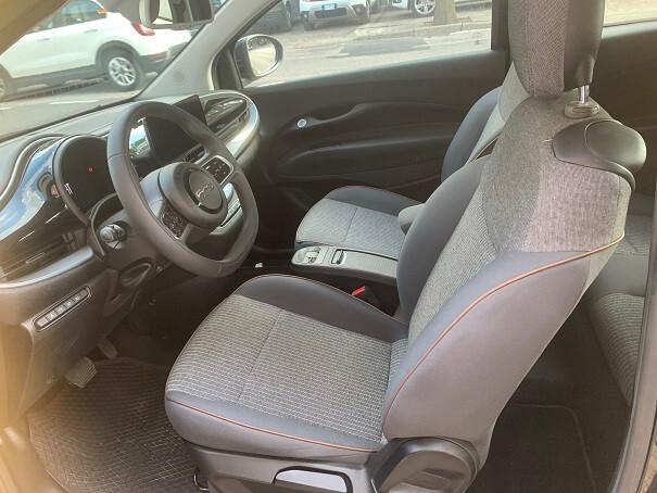 Fiat 500 500e Berlina 42 kWh Icon