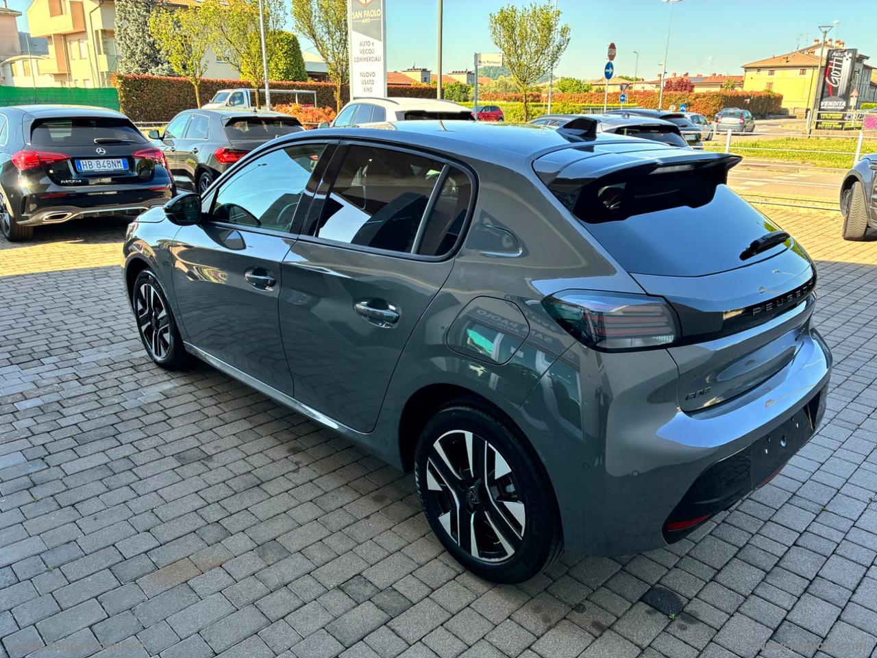 PEUGEOT 208 Hybrid 100 e-DCS6 Allure GRIGIO SELENIUM GARANZIA UFFICIALE