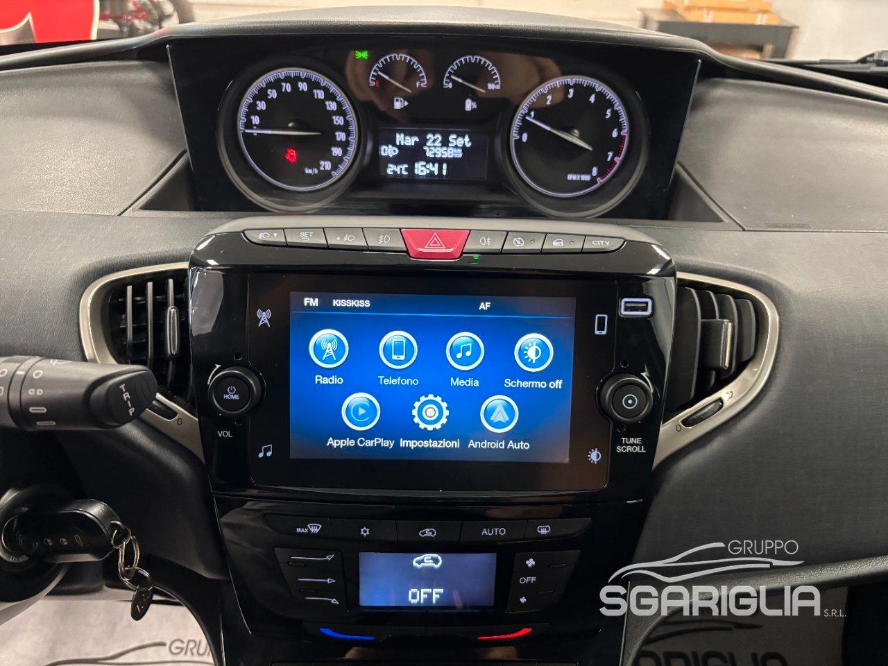 Lancia Ypsilon 1.0 Benzina Hybrid Ecochic Gold 5 Porte