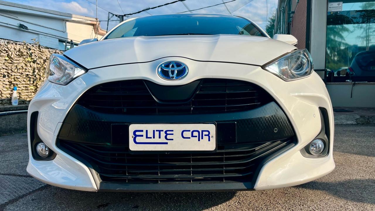 Toyota Yaris 1.5h Active " NON VINCOLI / TAGLIANDI TOYOTA "