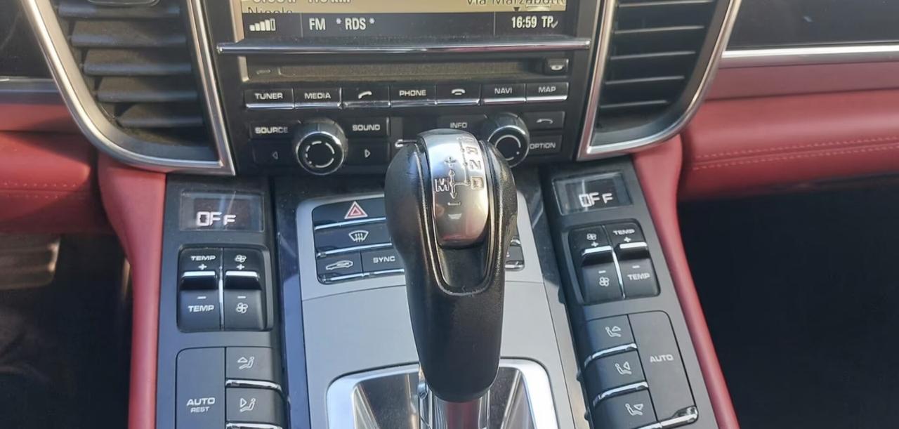 Porsche Panamera - 3.0 Diesel - Edition 300 Cv