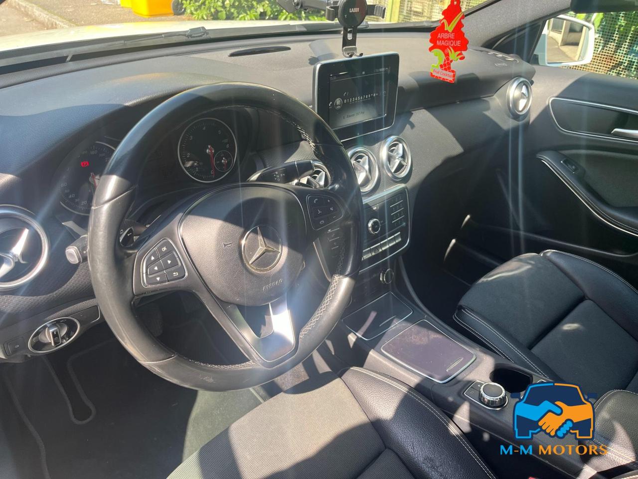 Mercedes-Benz CLASSE A 180 D