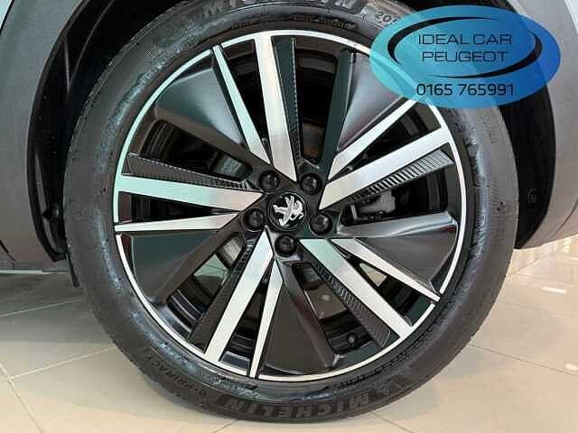 Peugeot 3008 Hybrid4 300 e-EAT8 GT Pack