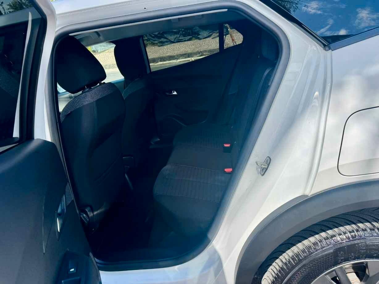 PEUGEOT 2008 1.5 BlueHDi 110 CV
