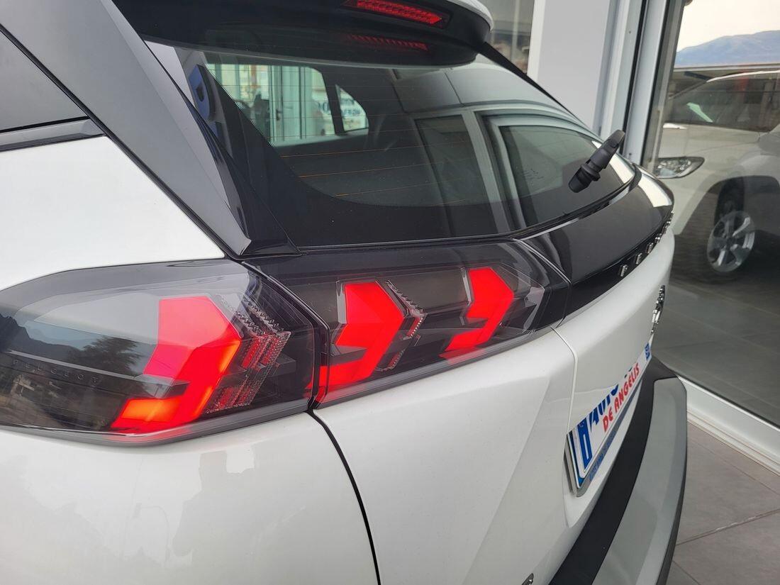 Peugeot 2008 NUOVA BlueHDi 110 S&S *** ANDROID AUTO / APPLE CAR PLAY