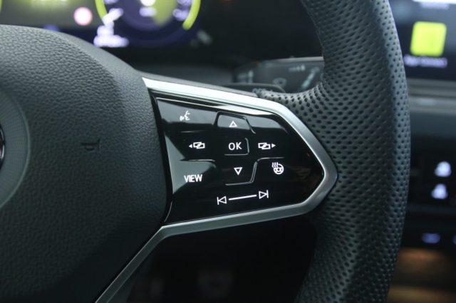VOLKSWAGEN Golf GTD 2.0 TDI GTD DSG Black Style