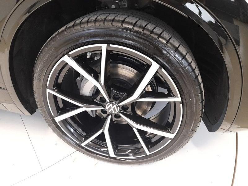 Volkswagen Touareg 3.0 V6 TDI SCR 170kW R-Line Final Edit