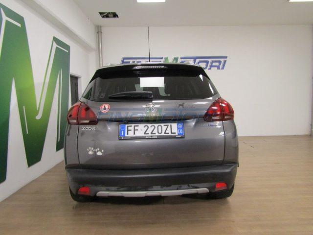 PEUGEOT 2008 1.2 110 CV PureTech Turbo Allure