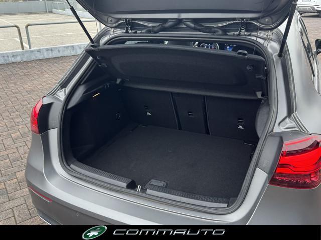 MERCEDES-BENZ A 200 d Automatic AMG Line Premium