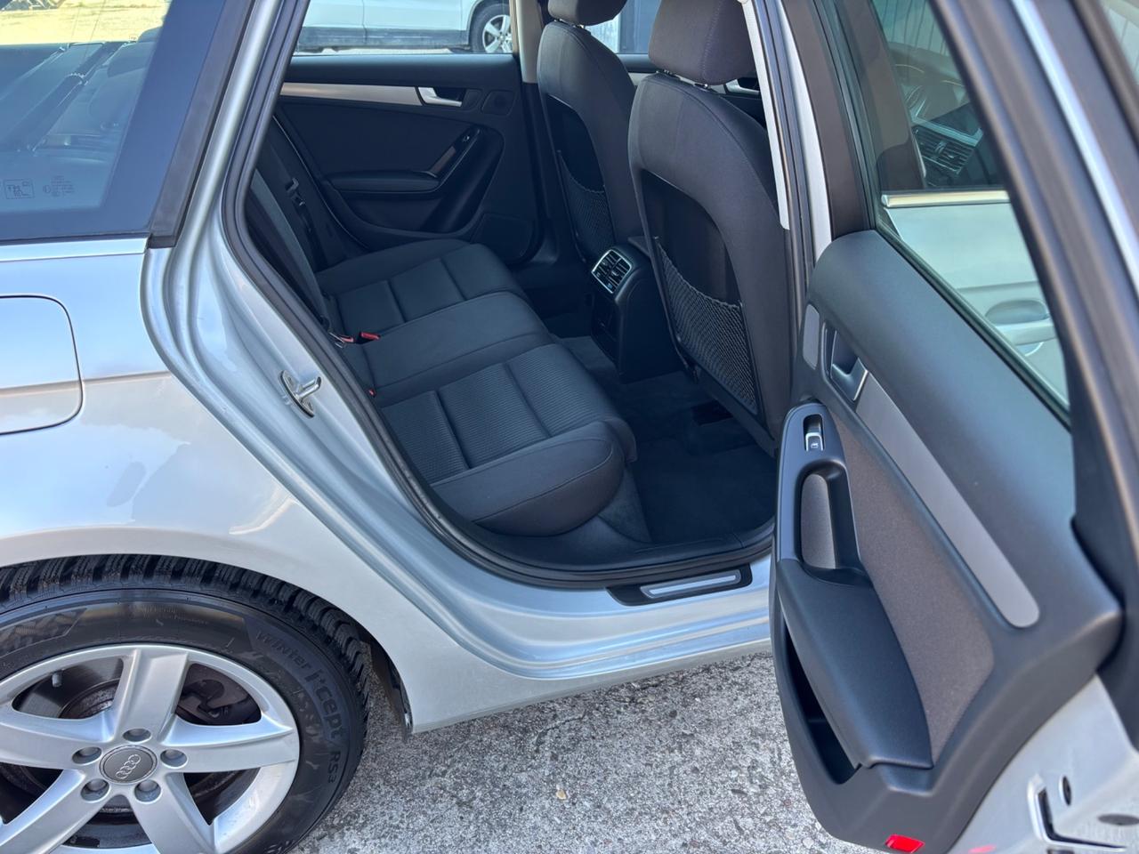 Audi A4 Avant 2.0 TDI 150 CV. Garanzia 12 mesi