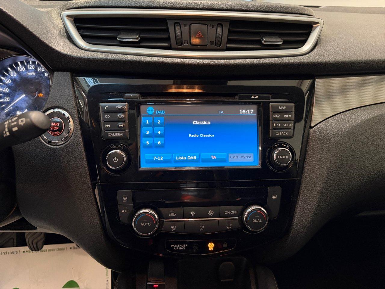 NISSAN QASHQAI 1.2 DIG-T N-CONNECTA