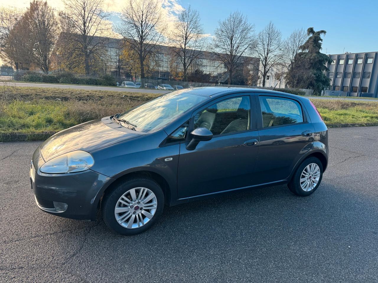 Fiat Grande Punto Grande Punto 1.4 5 porte Dynamic