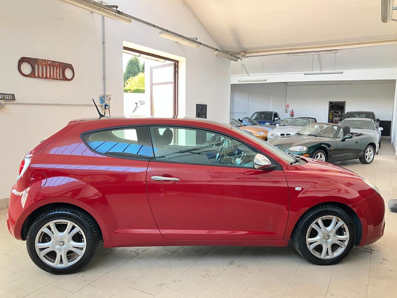 Alfa Romeo MiTo 1.4 NEOPATENTATI Distinctive Sport Pack