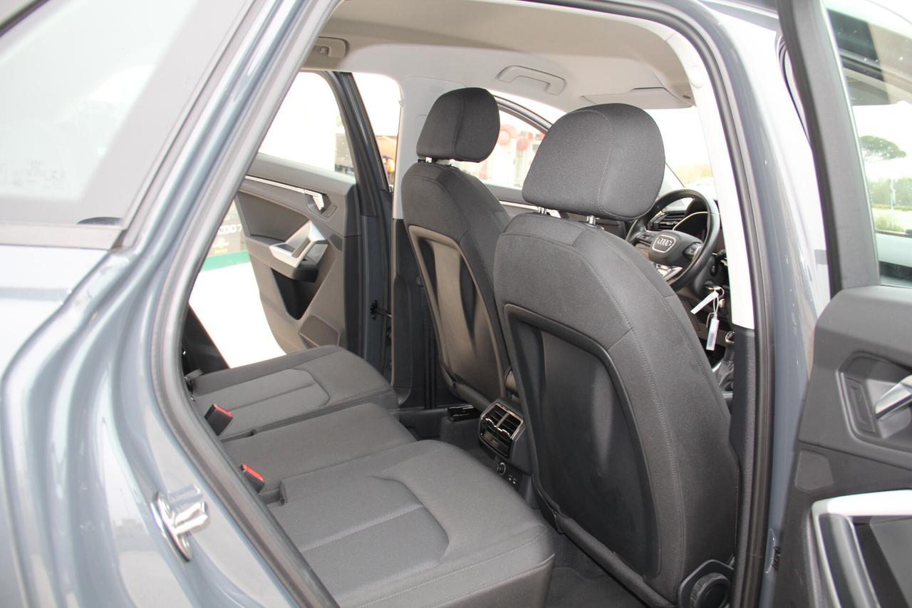 Audi Q3 TDI quattro S tronic Business Advanced (KW 110-CV150)