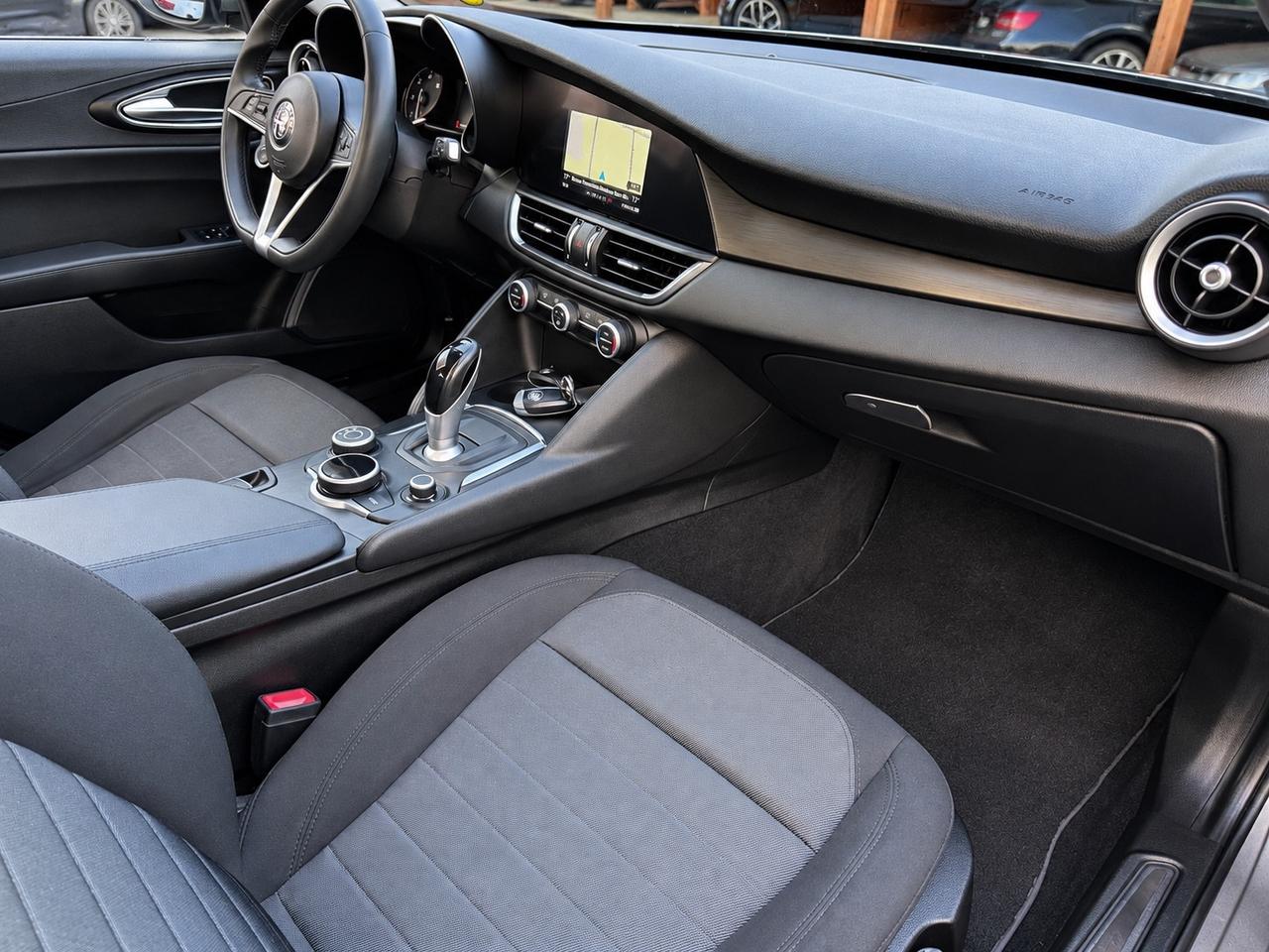 ALFA ROMEO Giulia 2.2 Turbodiesel 150 CV AT8