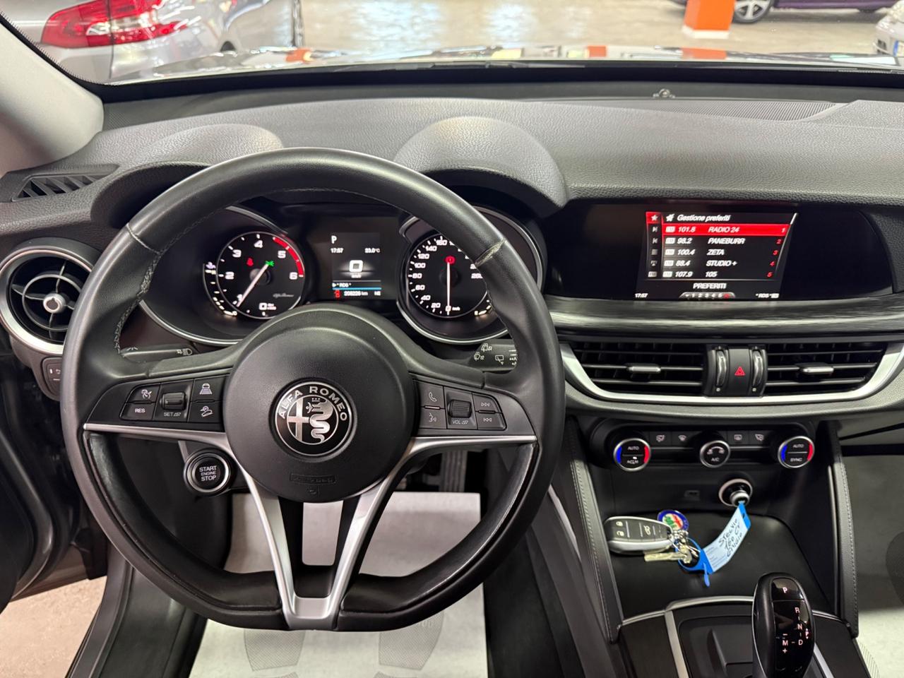 Alfa Romeo Stelvio 2.2 Turbodiesel 160 CV AT8 RWD Business