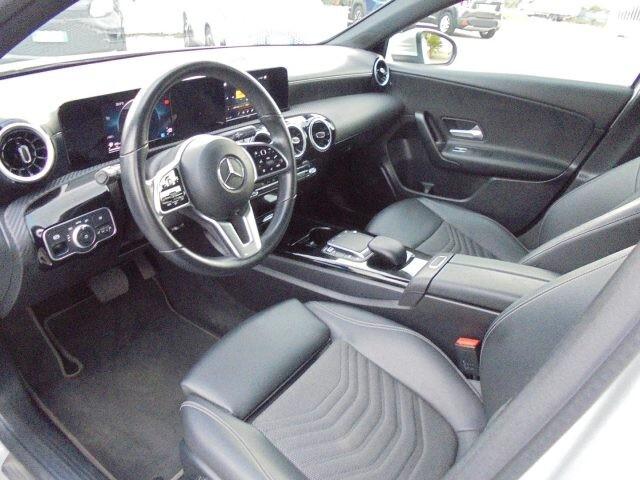 Mercedes-benz A 180 A 180 d Automatic Business