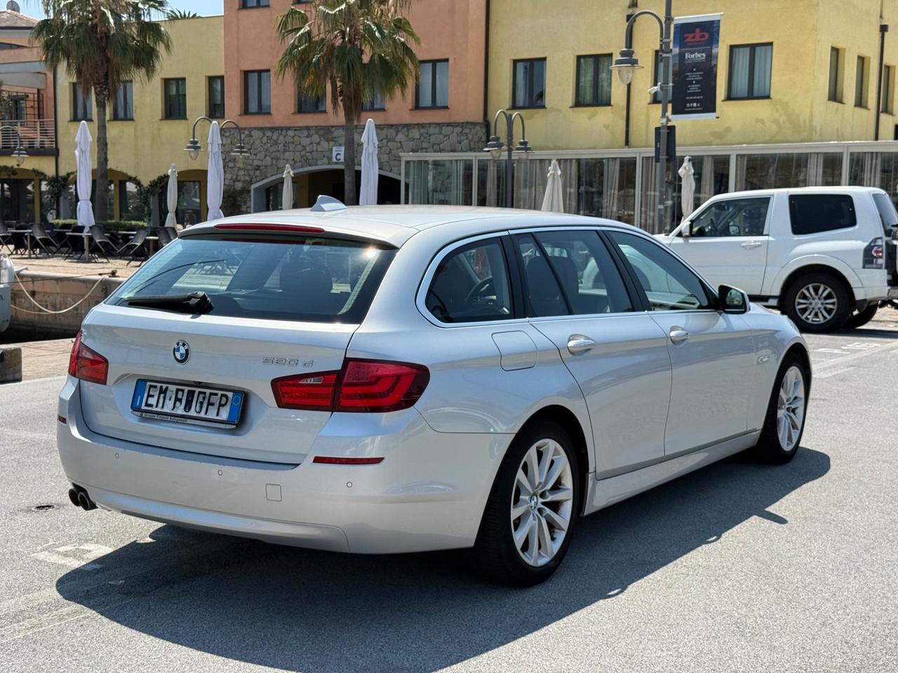 Bmw 520 Touring Futura-AUTOMATICA-NAVI PRO-