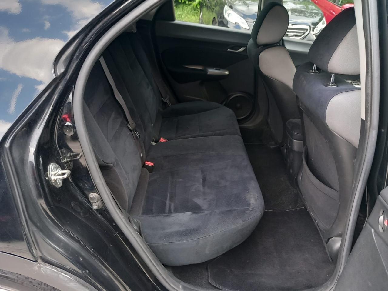 Honda Civic 1.4 i-DSi 5p. Comfort LE
