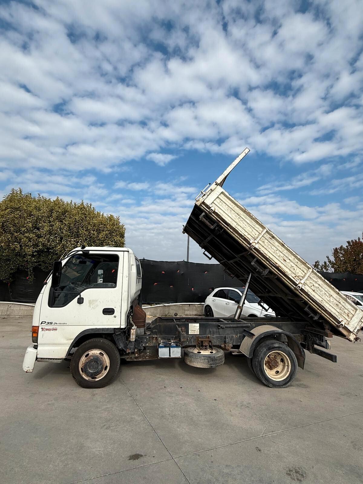 Isuzu Motors LTD NPR 77