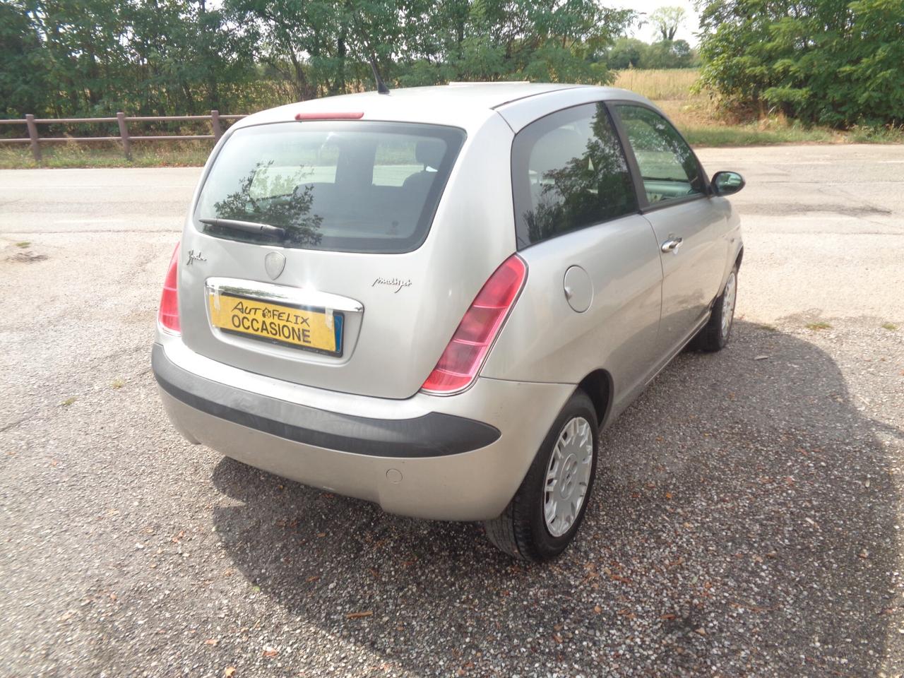 Lancia Ypsilon 1.3 Multijet 16V Argento