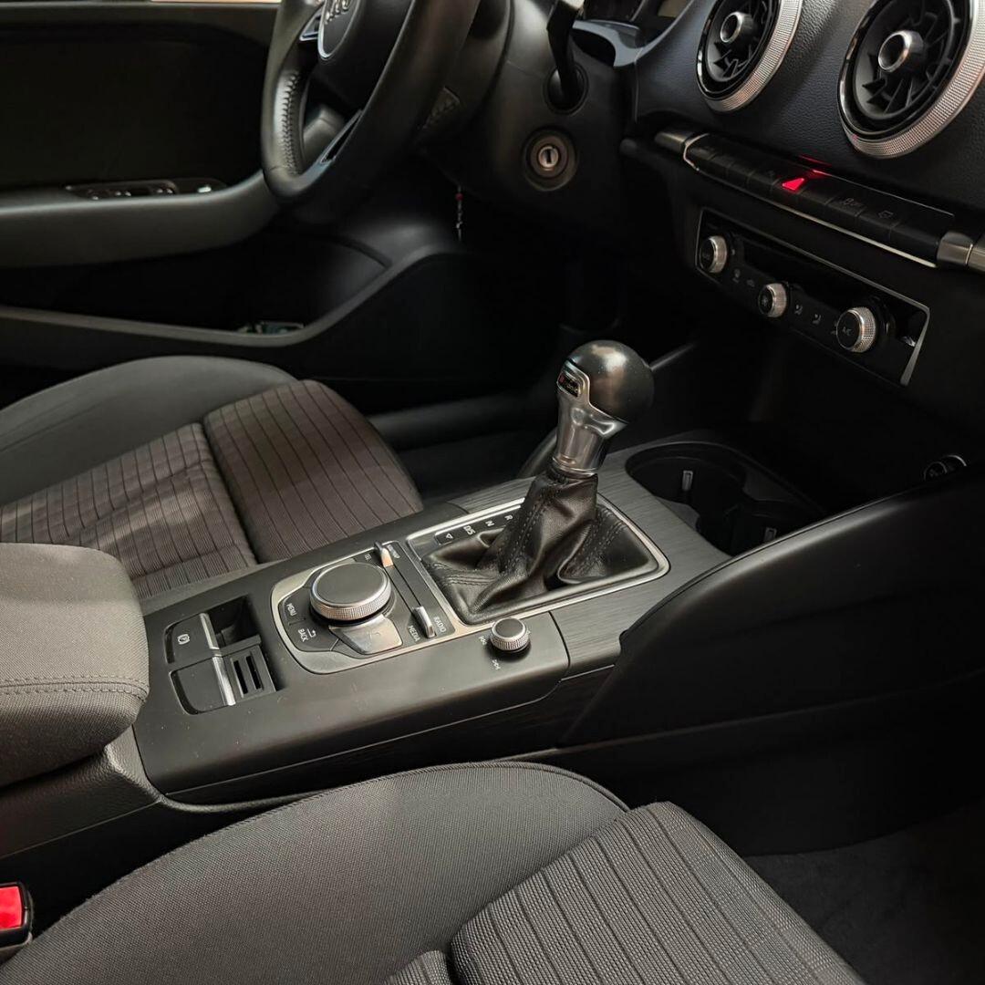 Audi A3 1.6 TDI S tronic - 116 CV