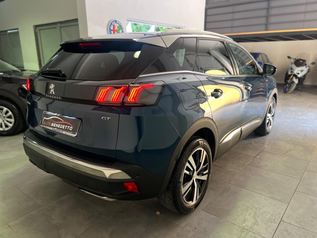 Peugeot 3008 BlueHDi 130 S&S EAT8 GT Pack 2022