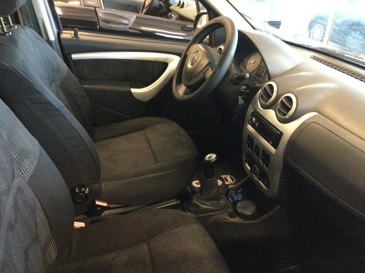 Dacia Sandero 1.4 8V GPL Lauréate