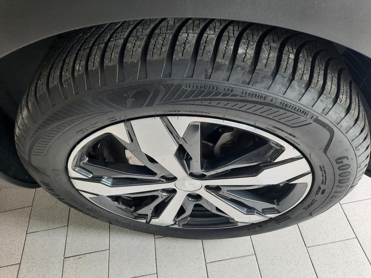 Peugeot 5008 BlueHDi 130 S&S EAT8 GT