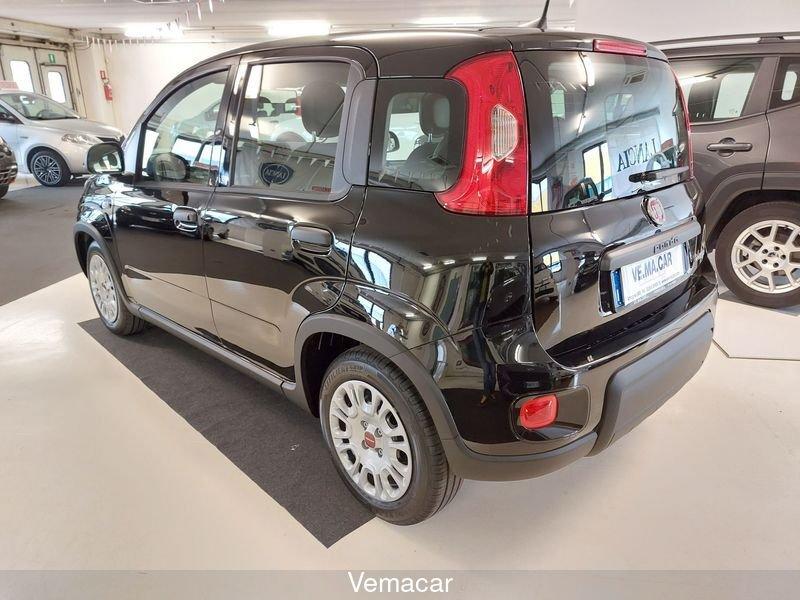 FIAT Panda 1.0 FireFly Hybrid con Radio BT