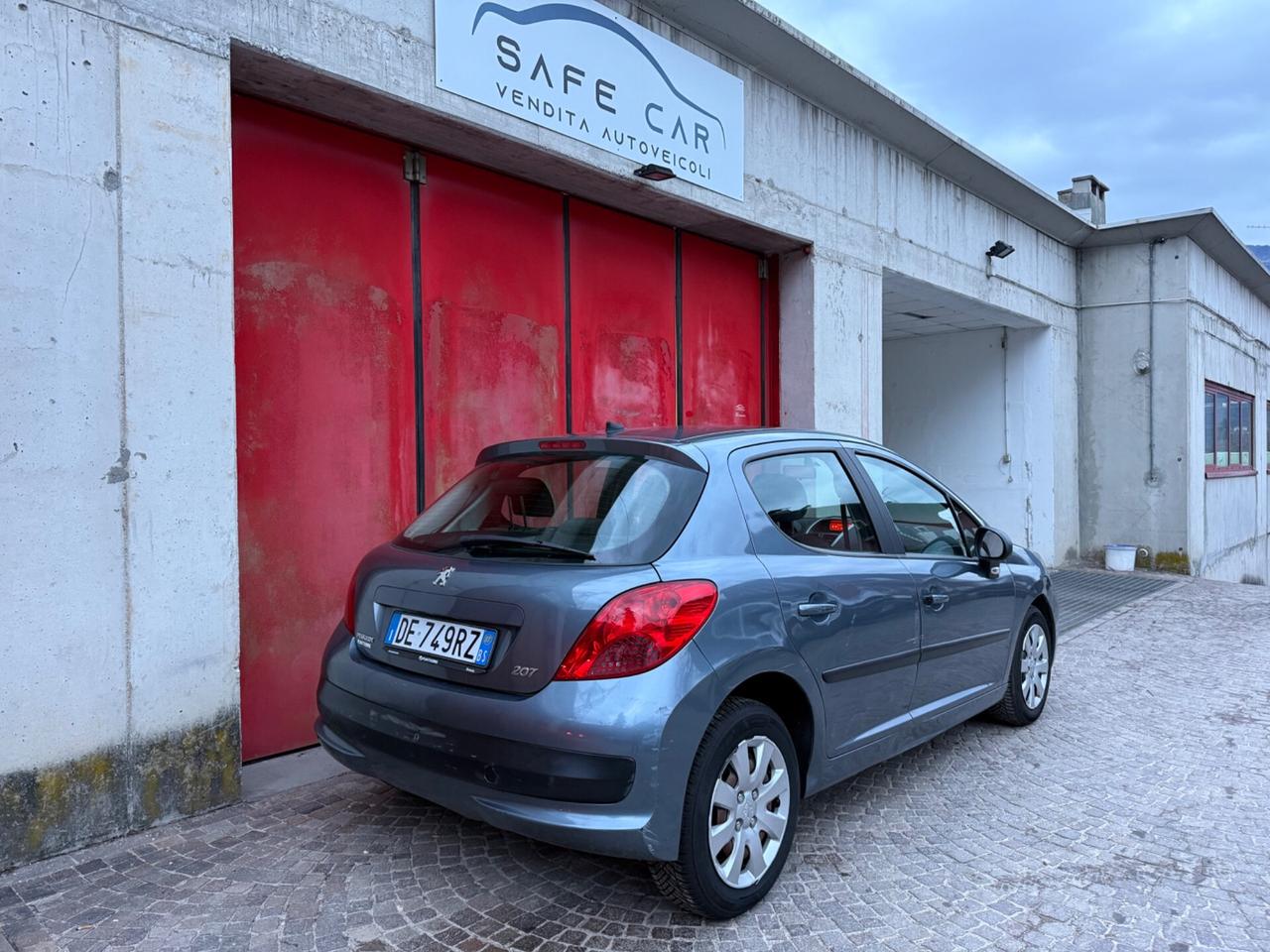 PEUGEOT 207 1.4 88CV 5p. XT NEOPATENTATI SOLI 79 MILA KM
