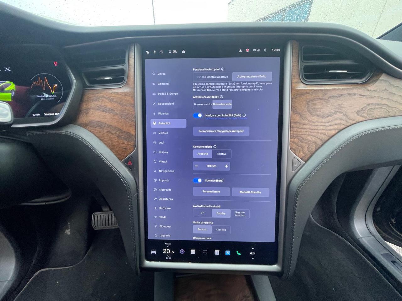 Tesla Model X Long Range 100 D