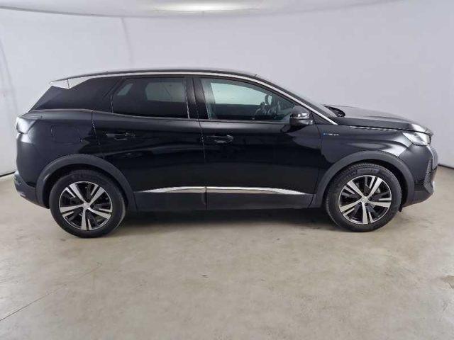 PEUGEOT 3008 Hybrid4 300 e-EAT8 Allure Pack