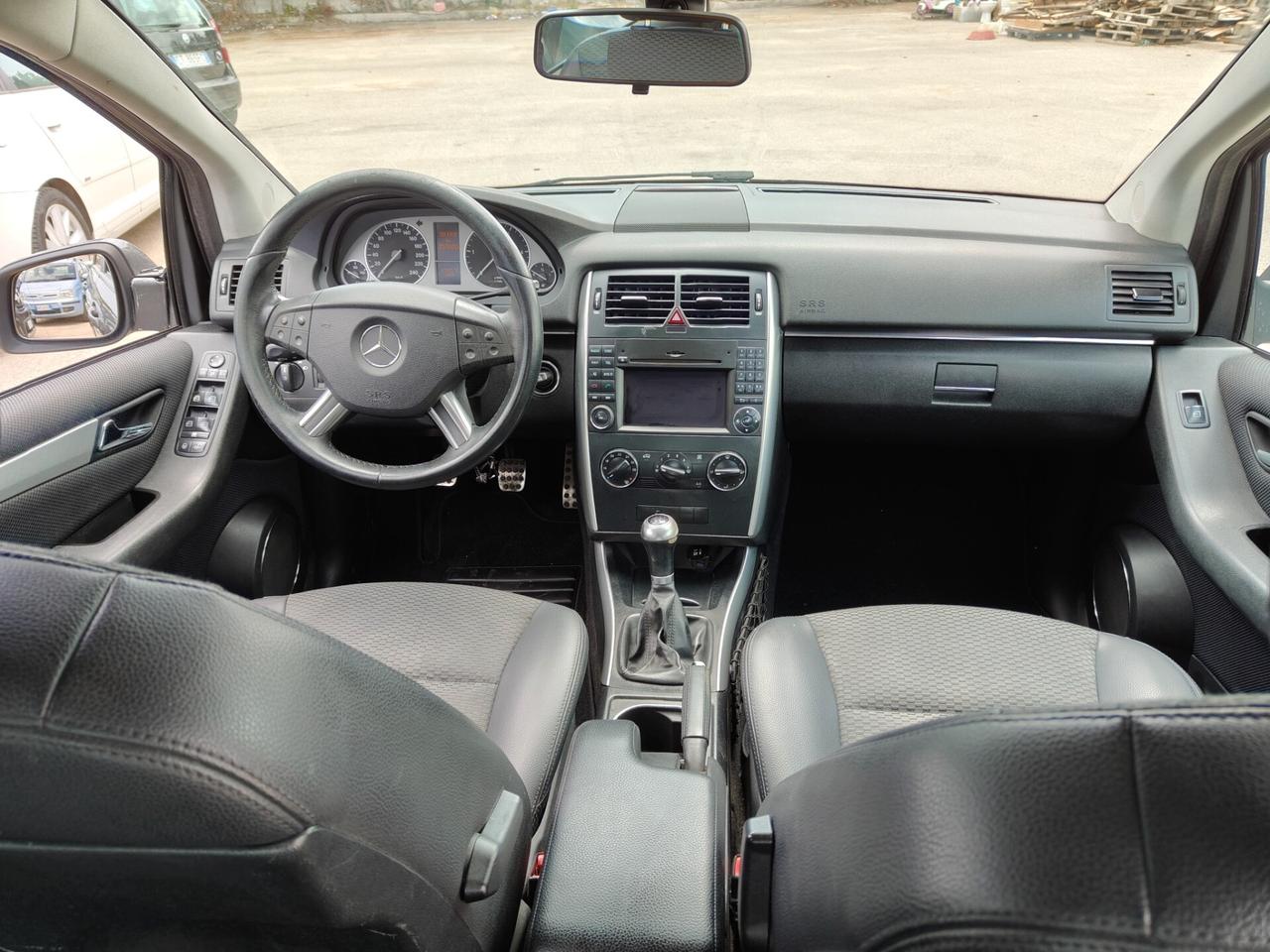 Mercedes B 180 CDI Premium