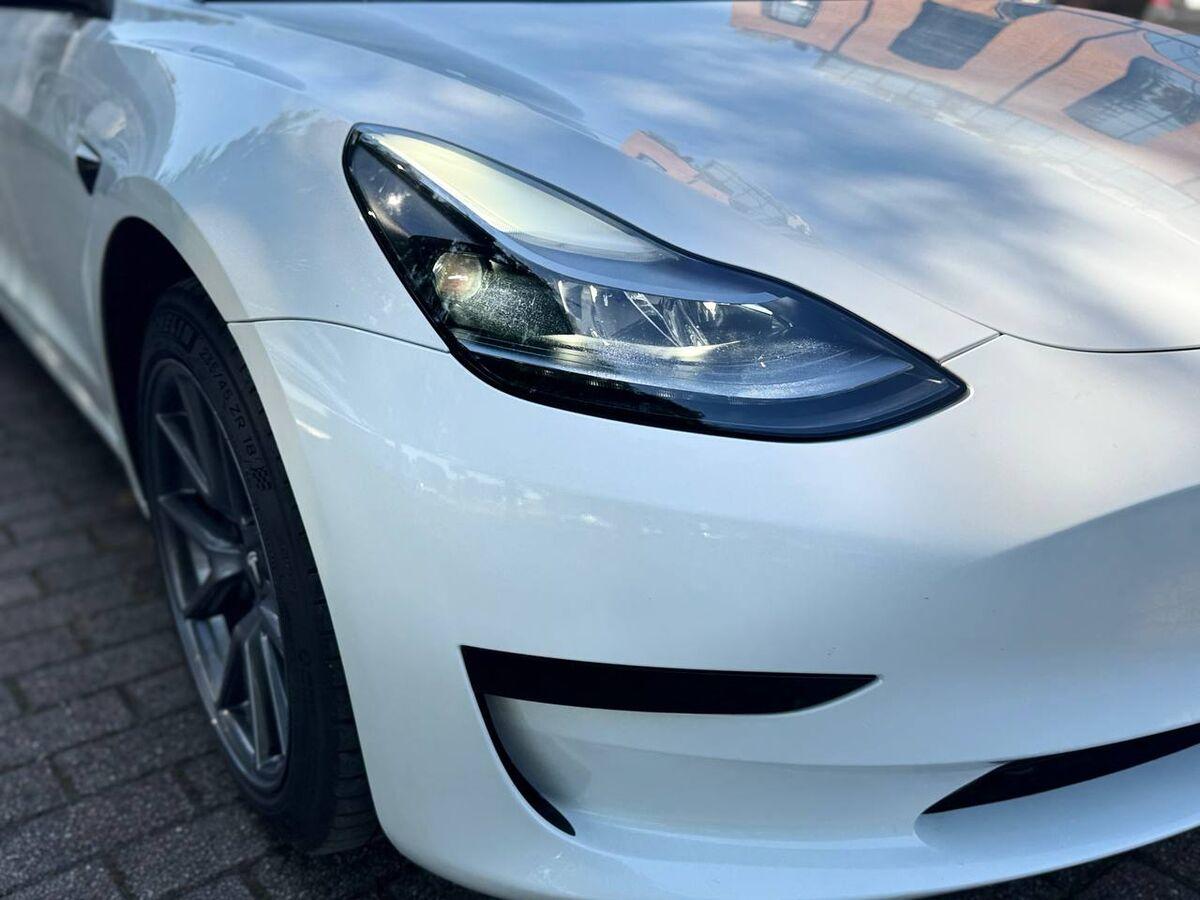 Tesla Model 3 Standard rwd Plus