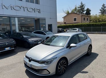 Volkswagen Golf 1.0 etsi evo Life 110cv dsg / NO VINCOLI