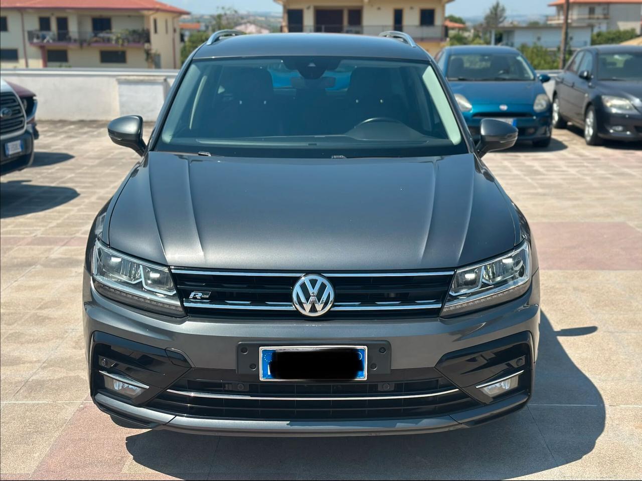 Volkswagen Tiguan 2.0 TDI SCR DSG R-LINE BlueMotion Technology