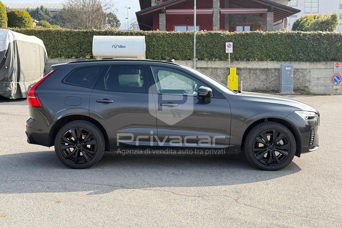 VOLVO XC60 B4 (d) AWD automatico Ultimate Dark N1