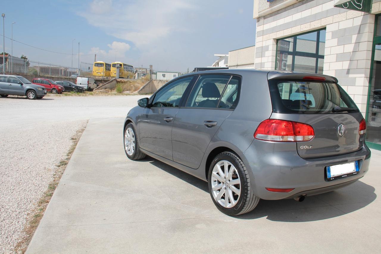 Volkswagen Golf 1.2 TSI 5p. Comfortline (77KW-105CV Neopatentati)