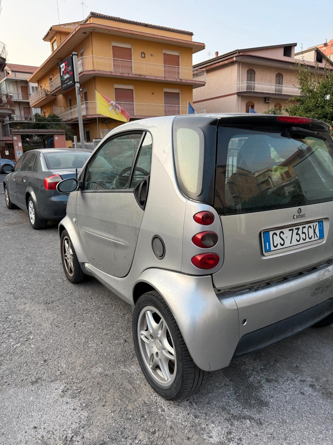 Smart Smart 700 smart city-coupé pure (37 kW)