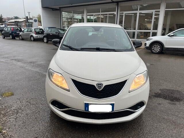 Lancia Ypsilon 1.2 69 CV 5 porte GPL Ecochic Gold