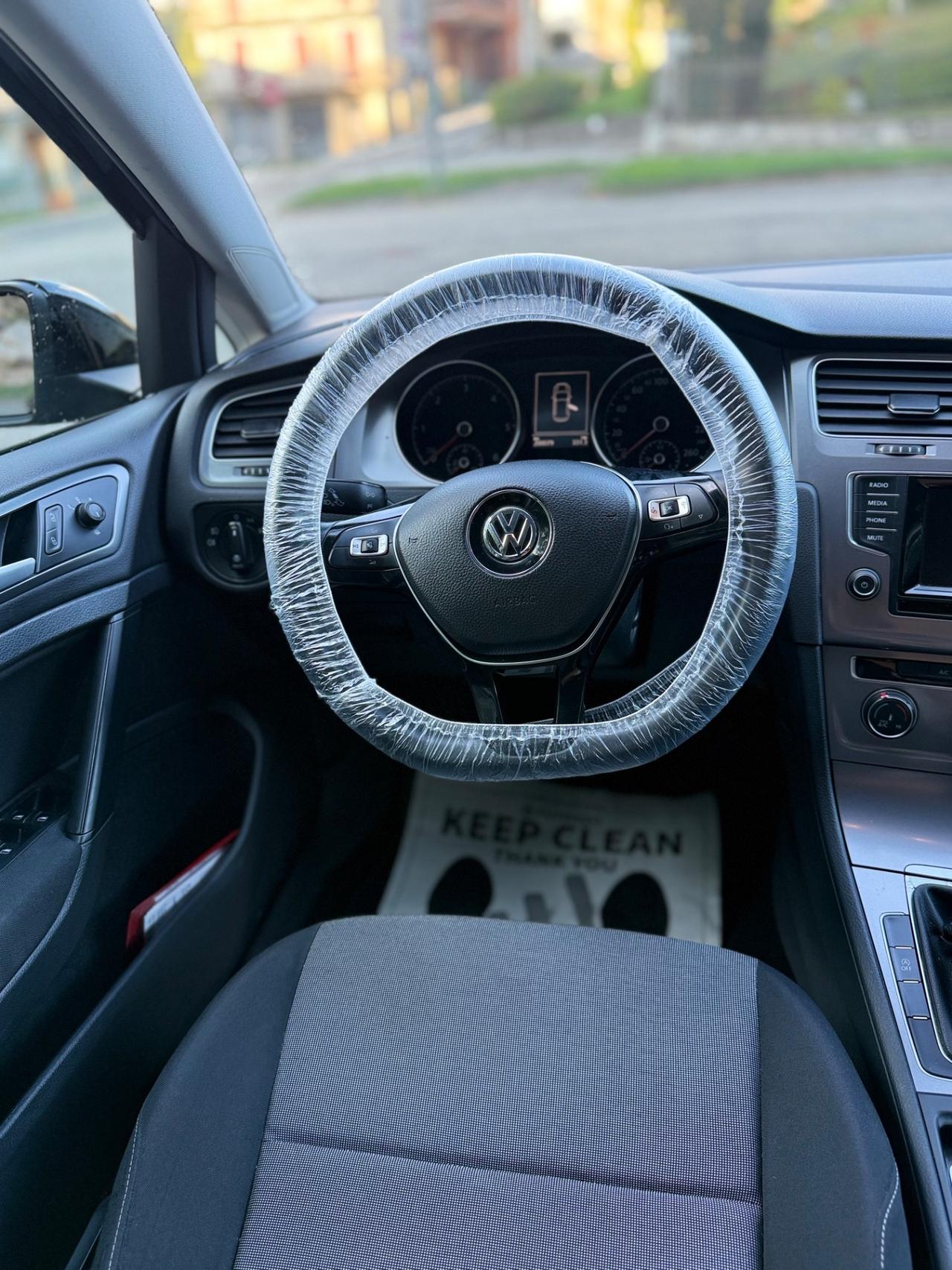 Volkswagen Golf 1.6 TDI 5p. Highline BlueMotion Technology