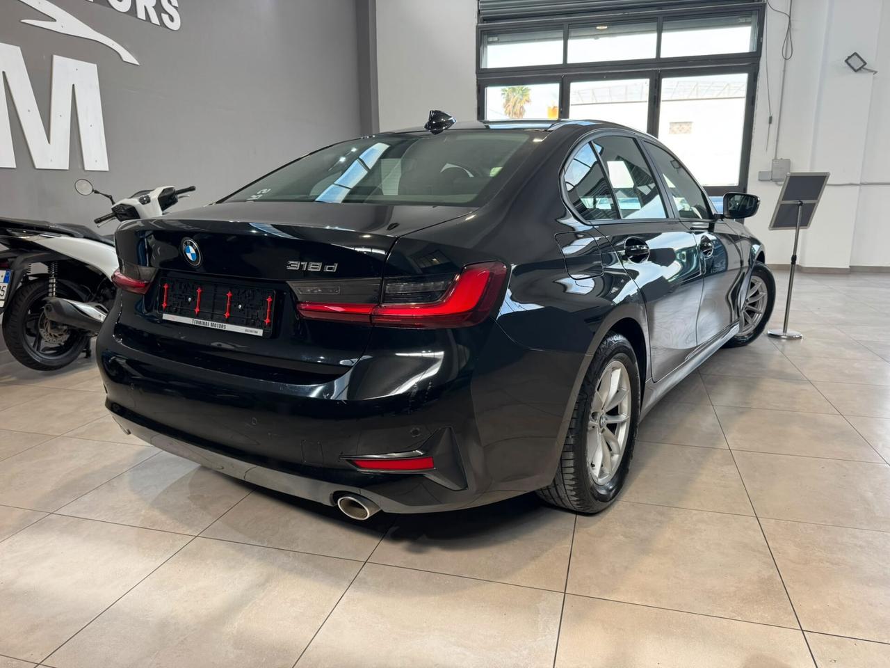bmw 318d Sport 150cv auto