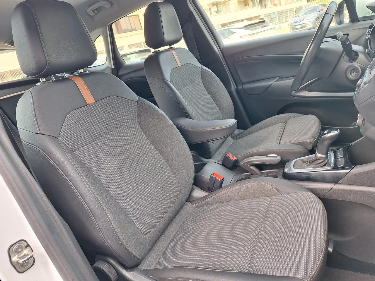 Opel Crossland 1.5 ECOTEC D 120 CV Automatica X NEOPATENTATI